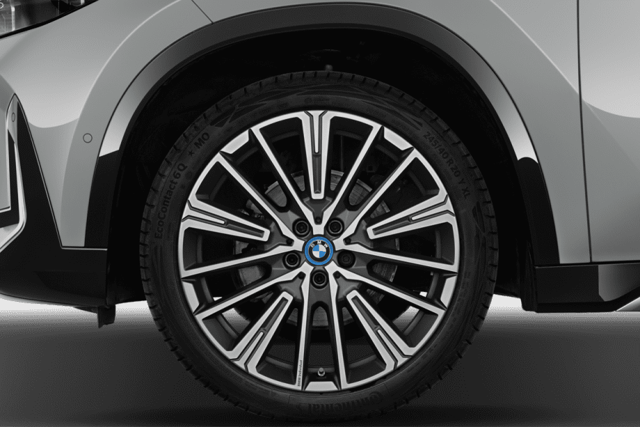 BMW iX1 undefined