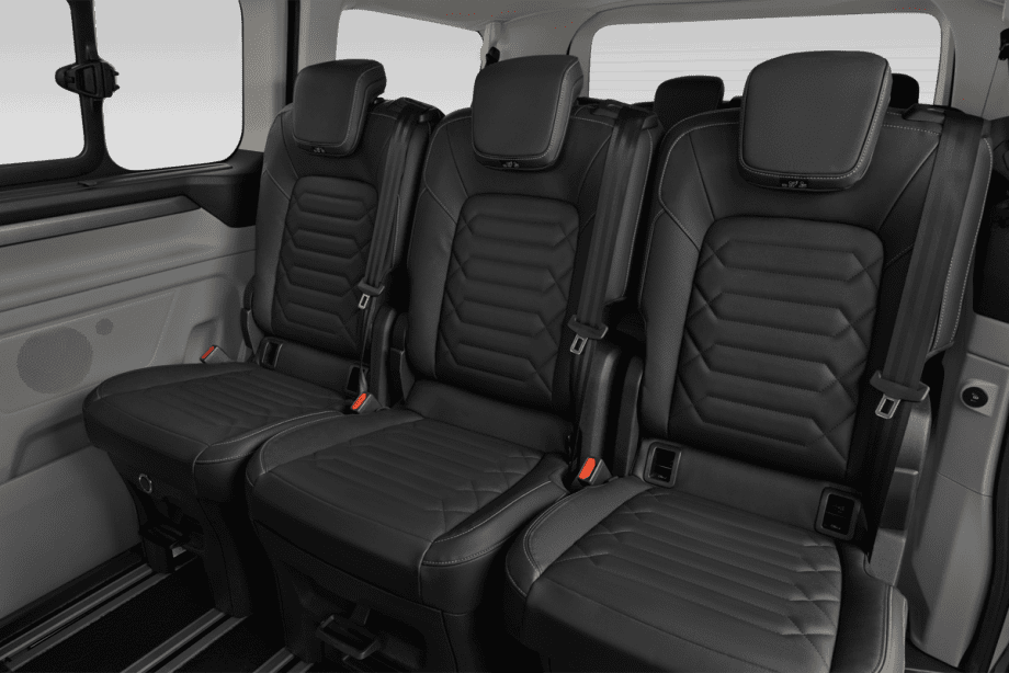 Ford E-Tourneo Custom  undefined