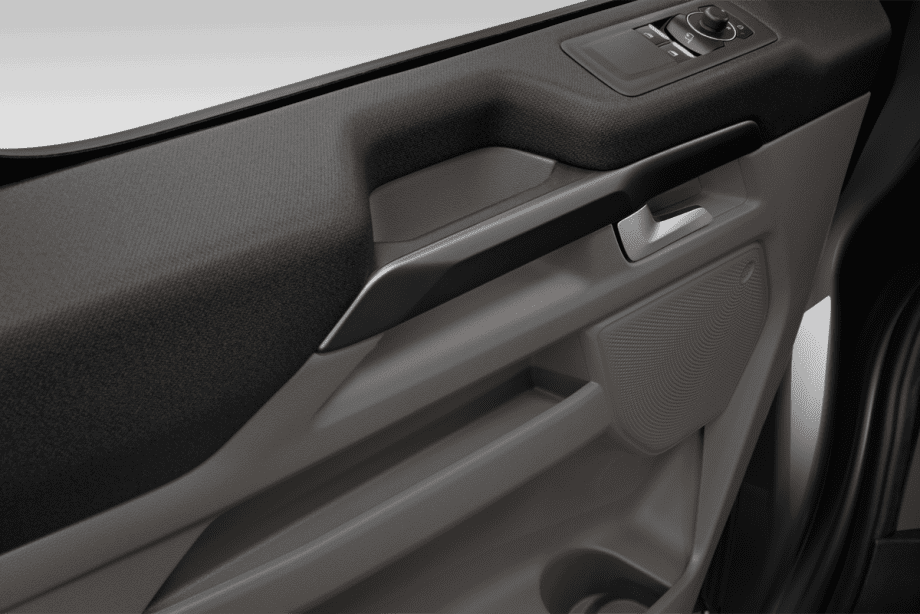 Ford Transit Custom Kombi Plug-In-Hybrid undefined
