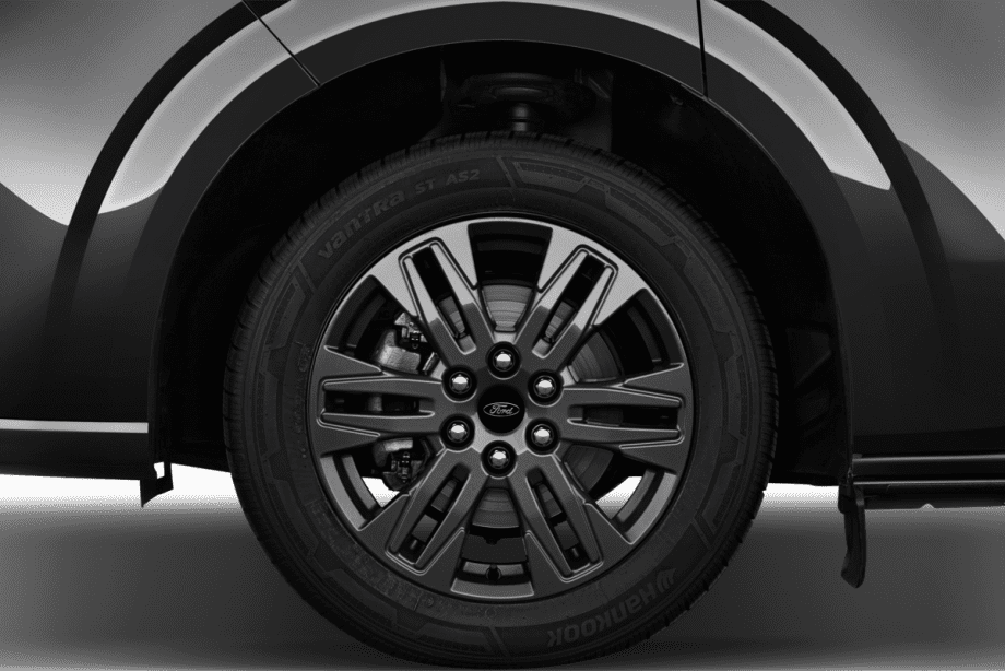 Ford Transit Custom Kombi Plug-In-Hybrid undefined