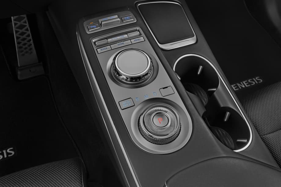 Genesis GV70 undefined