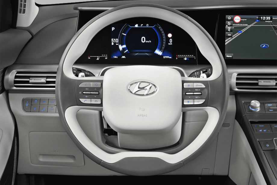Hyundai Nexo undefined