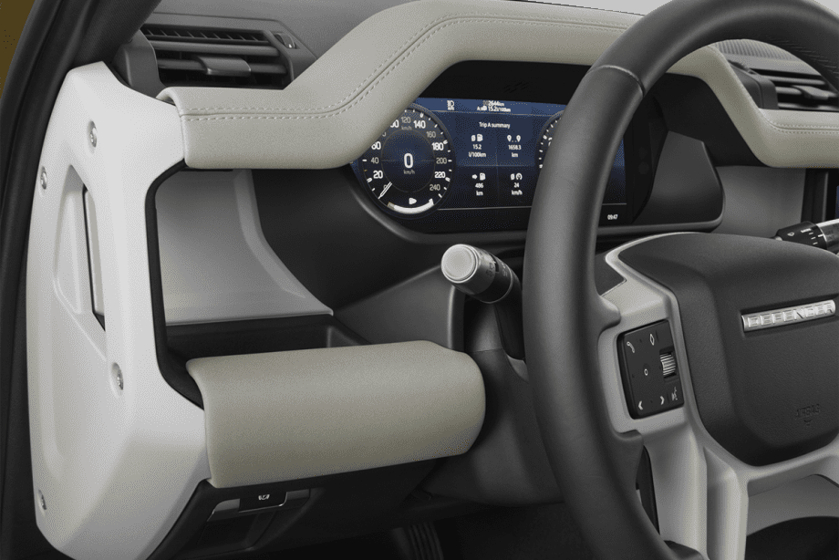 Land Rover Defender Plug-In-Hybrid undefined