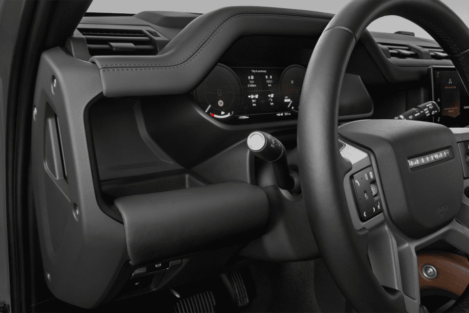 Land Rover Defender Plug-In-Hybrid undefined
