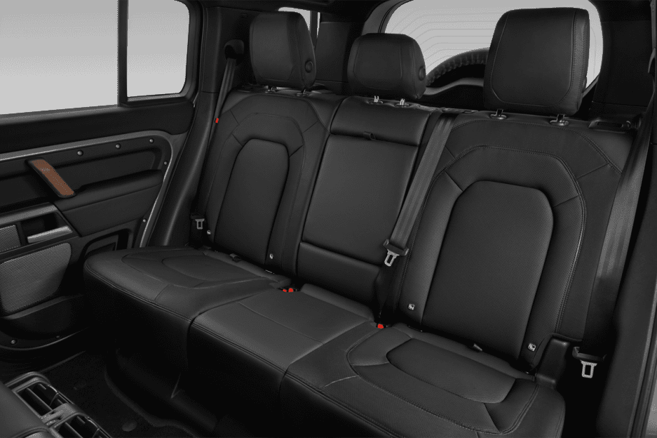 Land Rover Defender Plug-In-Hybrid undefined