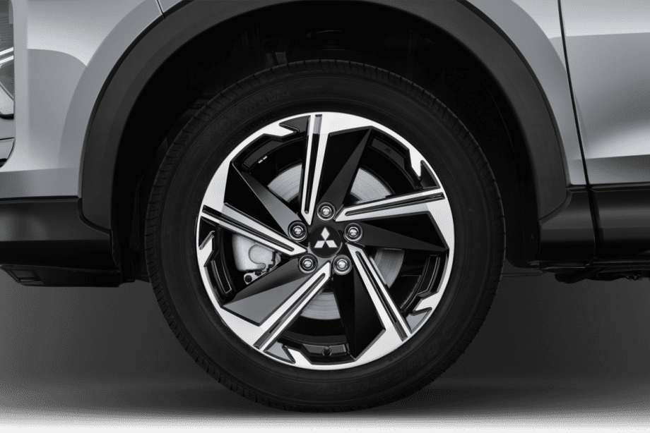 Mitsubishi Eclipse Cross Plug-in Hybrid undefined