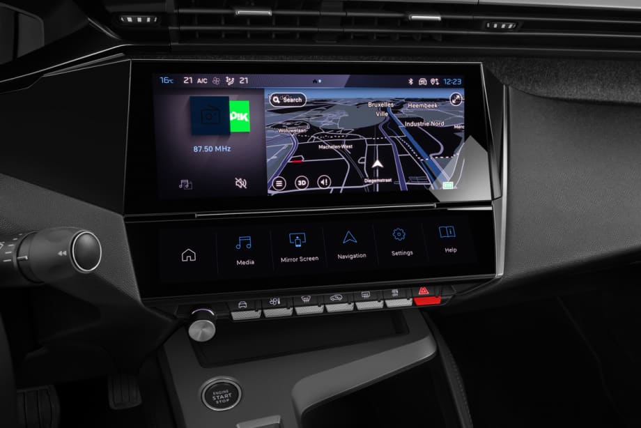 Peugeot 408 Hybrid undefined