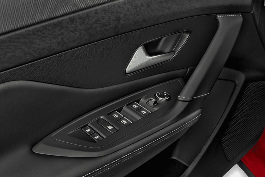 Peugeot 408 Plug-in-Hybrid undefined