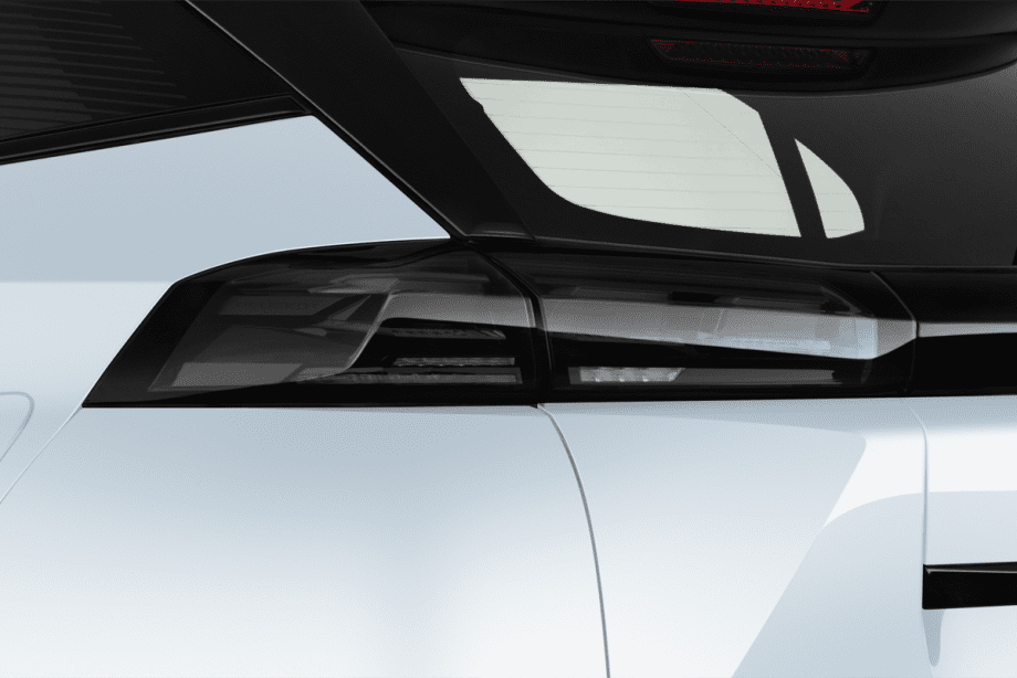 Peugeot e-2008 undefined