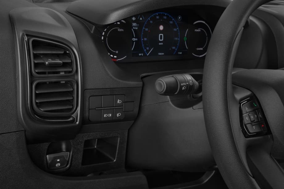 Peugeot e-Boxer undefined