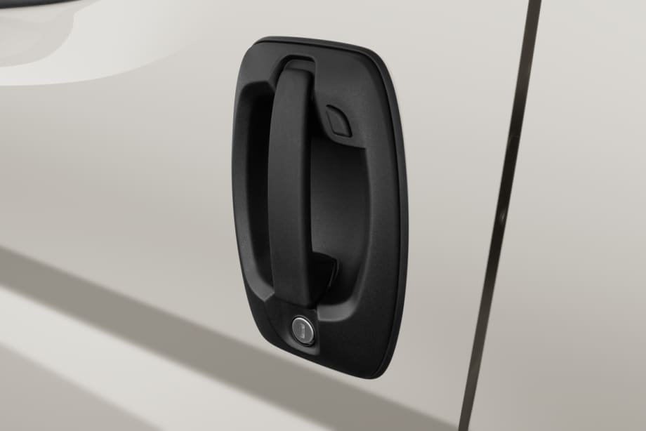 Peugeot e-Boxer undefined