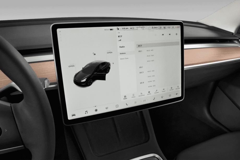 Tesla Model 3 undefined