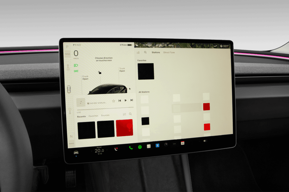 Tesla Model 3 undefined