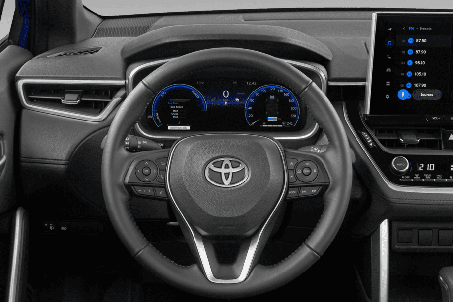 Toyota Corolla Cross Hybrid undefined