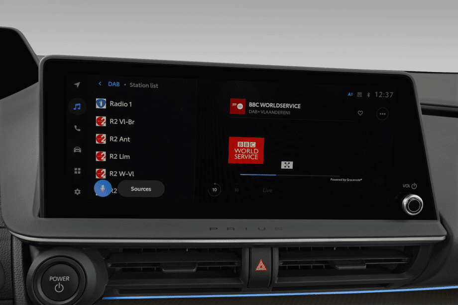 Toyota Prius Plug-in Hybrid  undefined