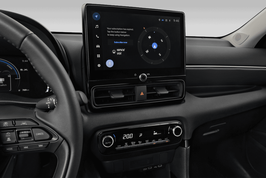 Toyota Yaris Hybrid undefined