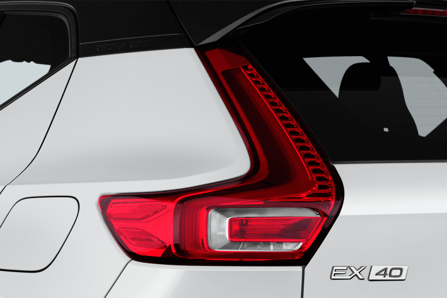 Volvo EX40 undefined