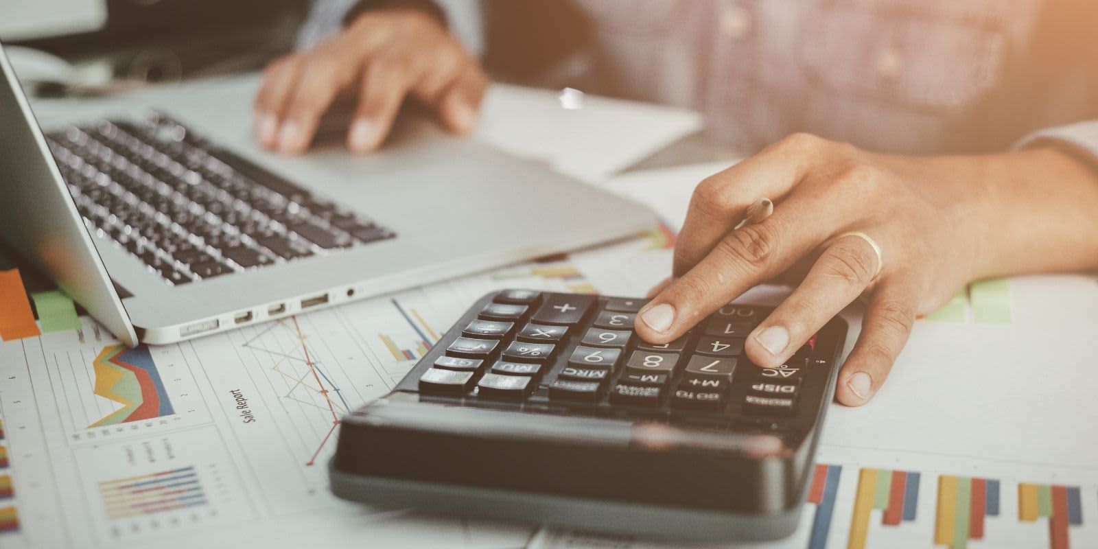 Kalkulation Finanzierung Leasing Tabellen Laptop Rechner
