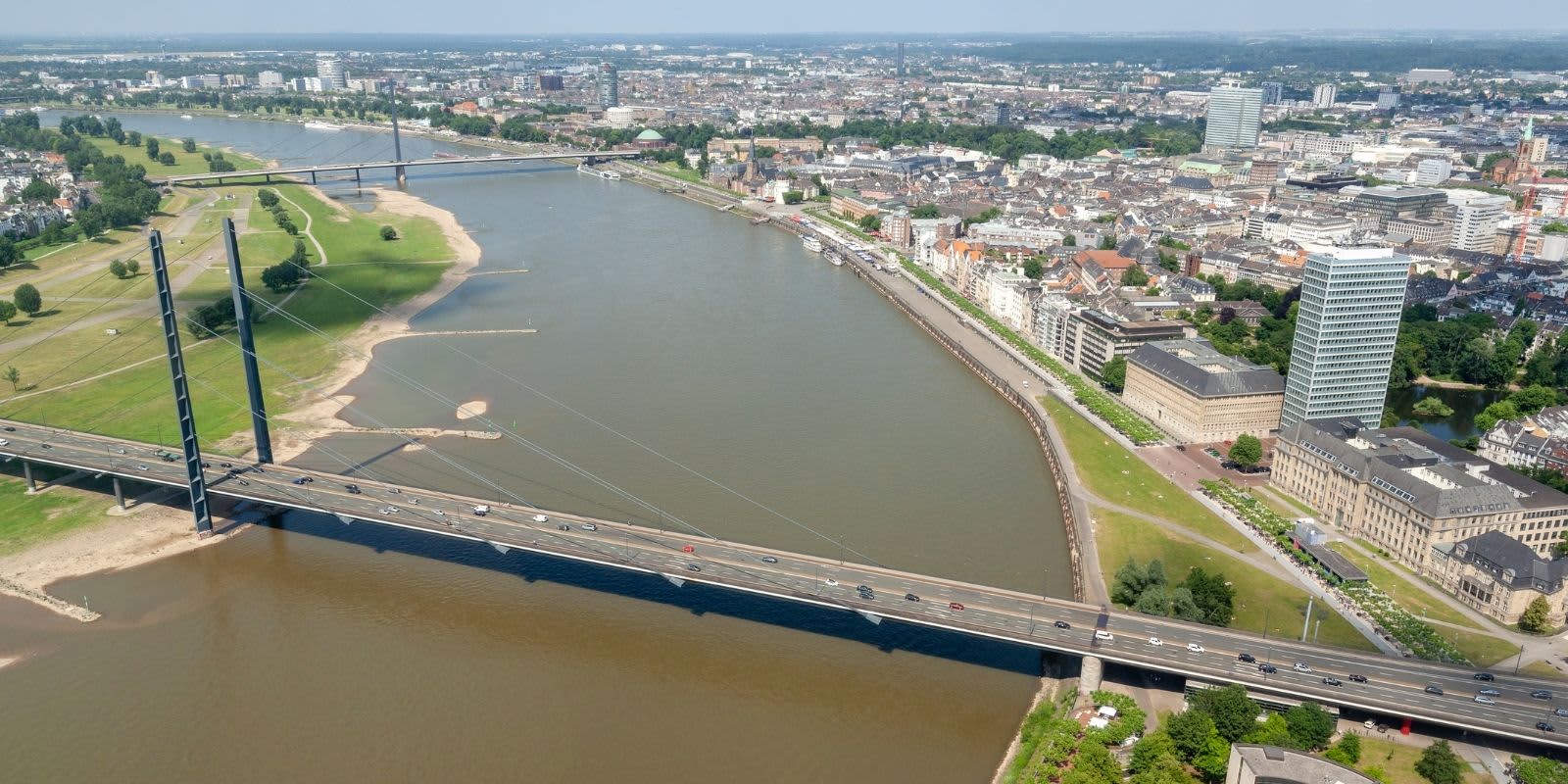 Düsseldorf Panorama Rhein Skyline