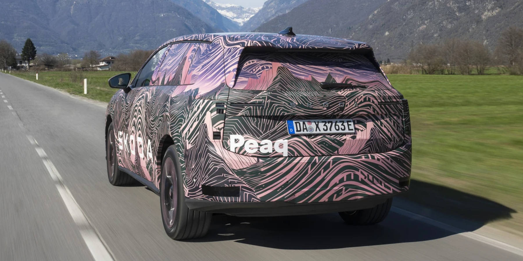 Skoda Peaq seitliche Heckansicht