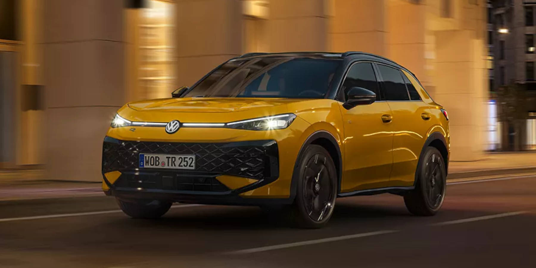  VW T-Roc R Front auf der Straße