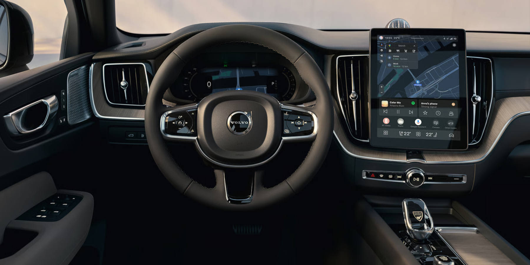 Volvo XC60 Innenraum Übersicht Cockpit