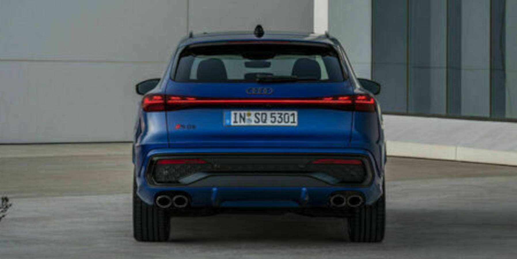 Audi SQ5 Heck Totale