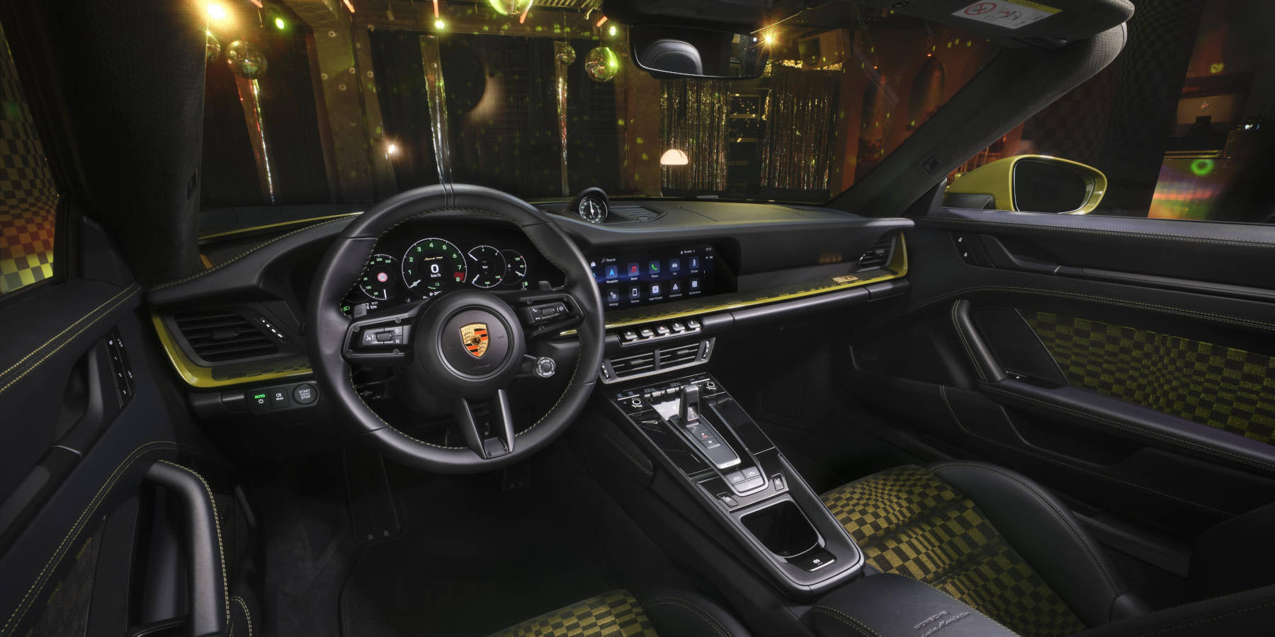 Porsche 911 Spirit 70 Innenraum Cockpit