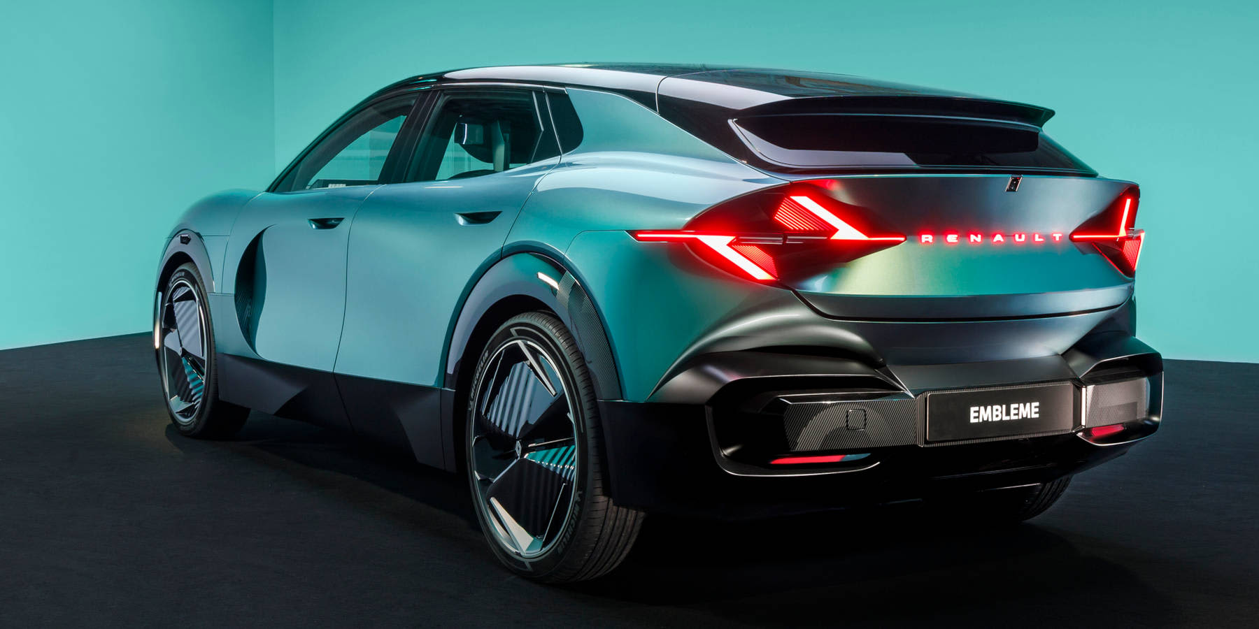 Renault Embleme Heck seitlich