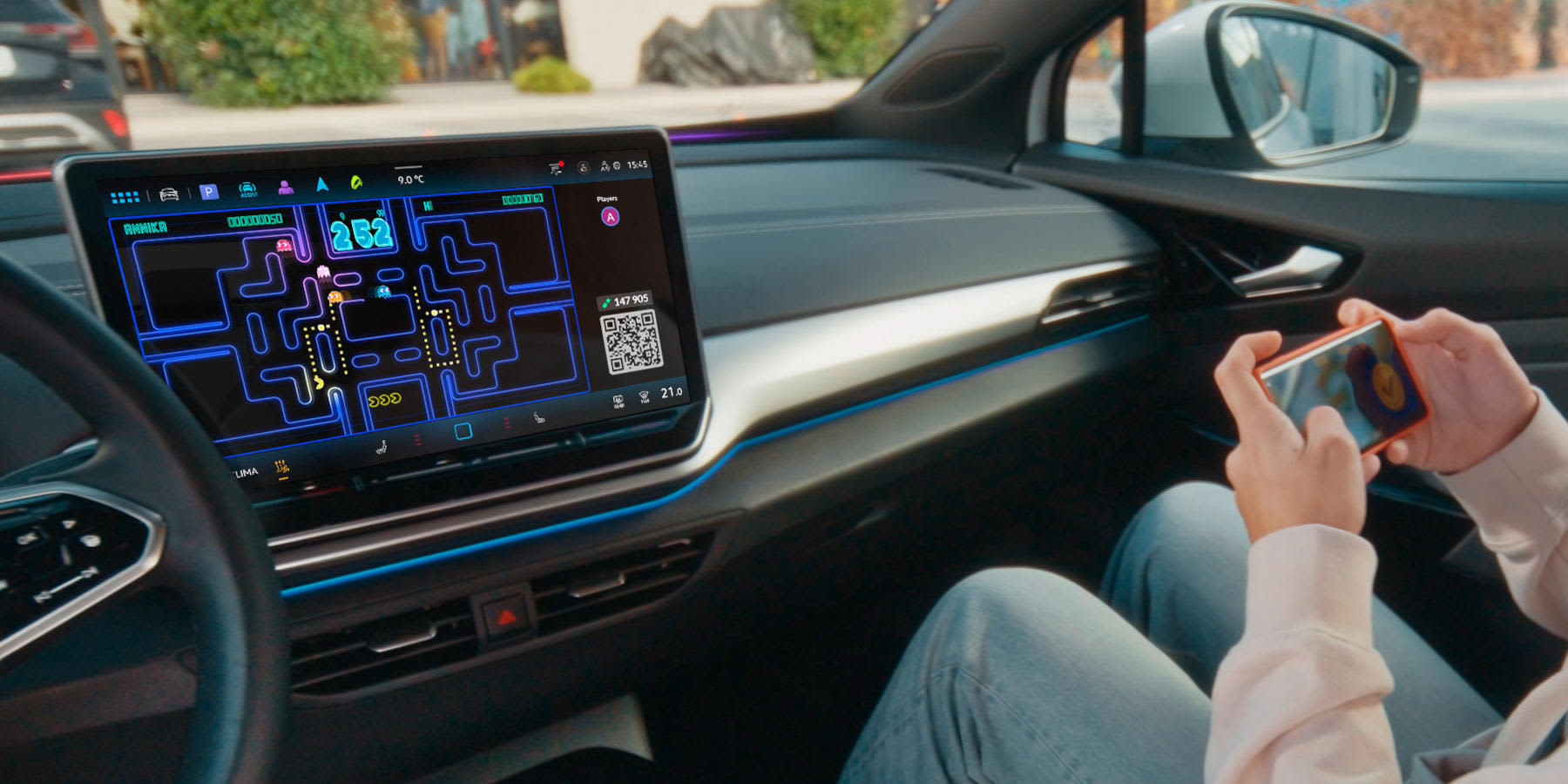 VW: Spiel Pac-Man auf Display 