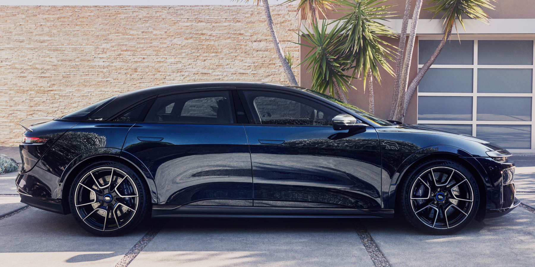 Lucid Air Sapphire Seite