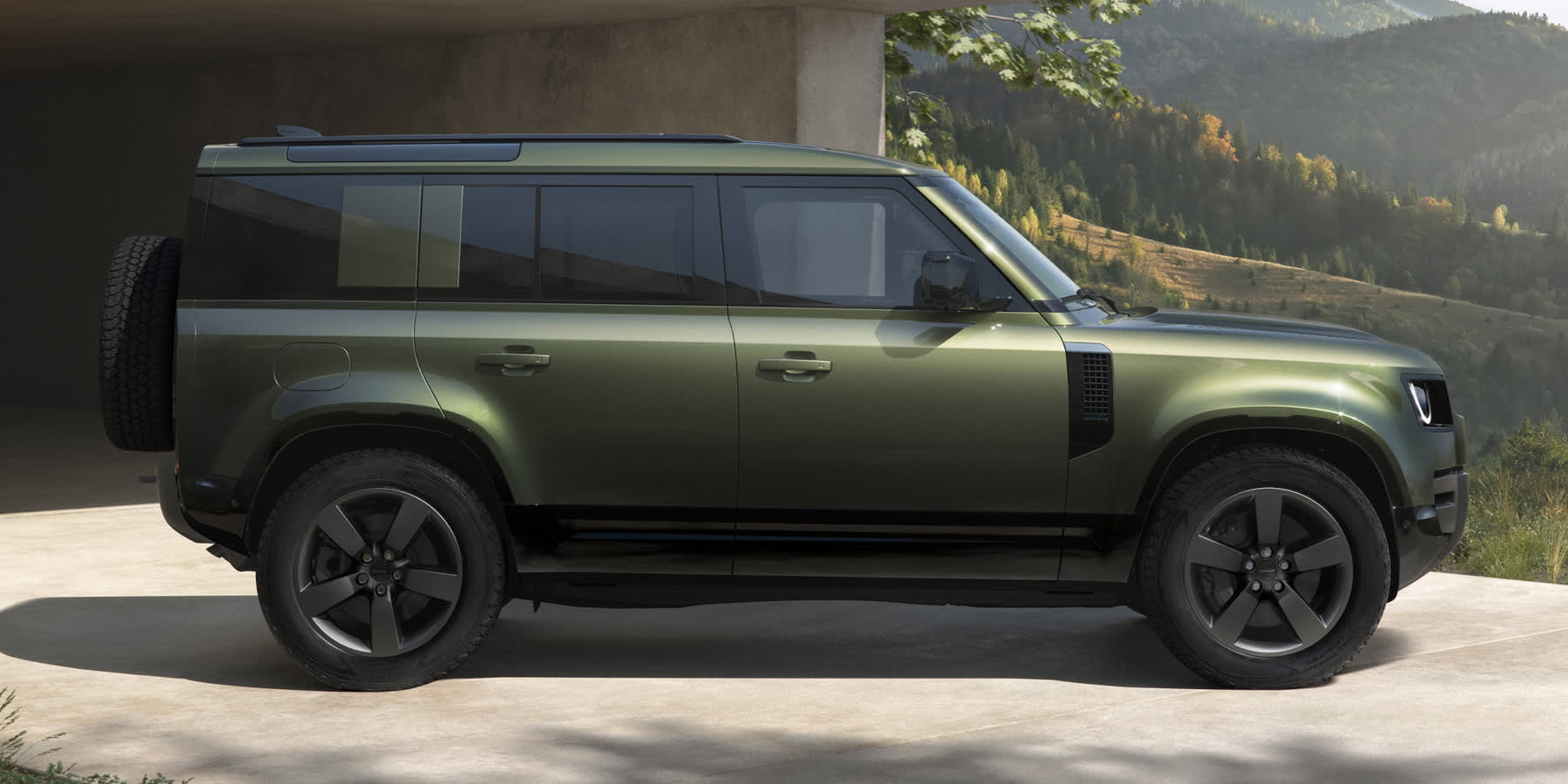 Land Rover Defender MY 2026 Seite