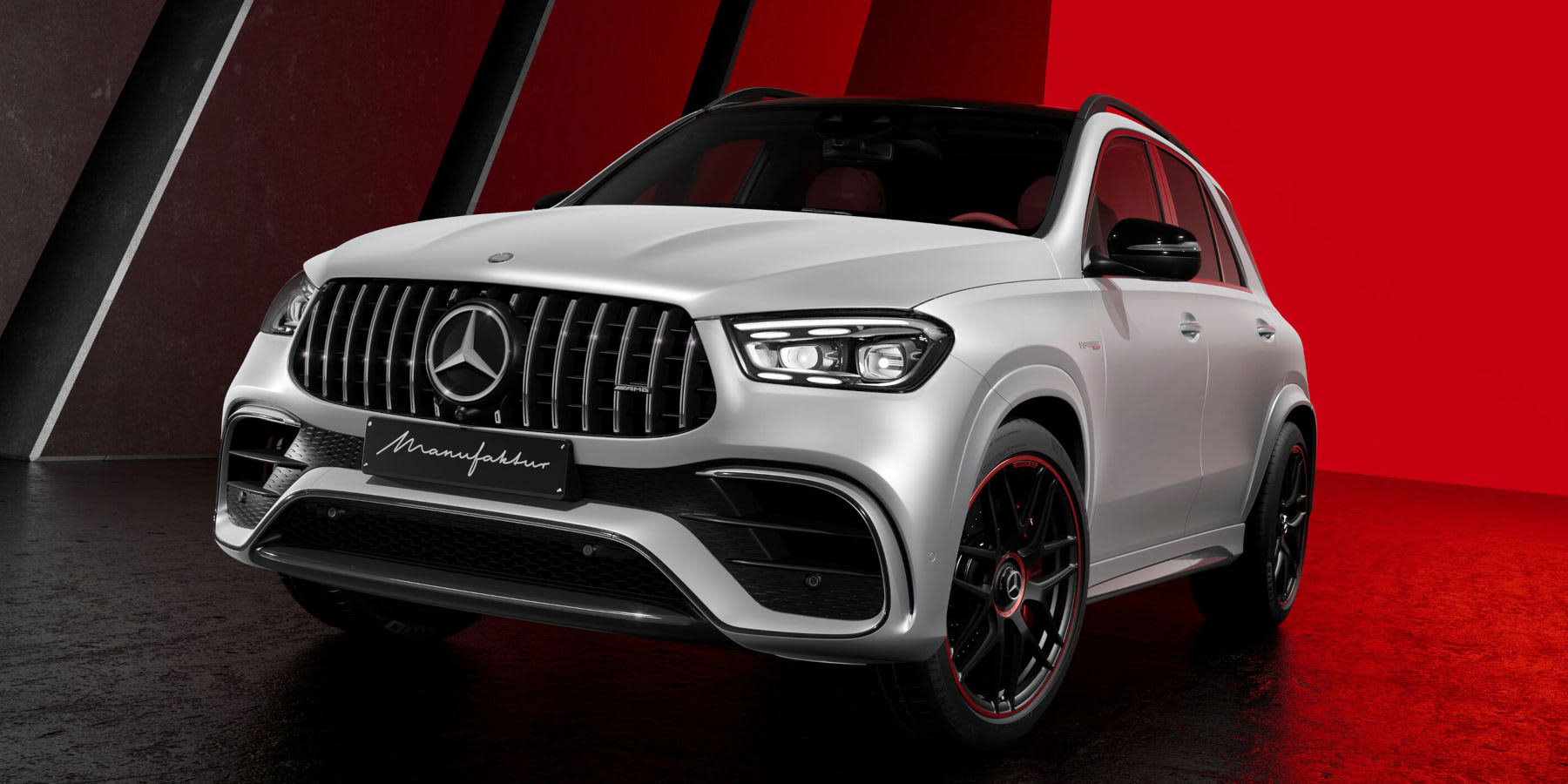 Mercedes-AMG Manufaktur Arctic Silver Front