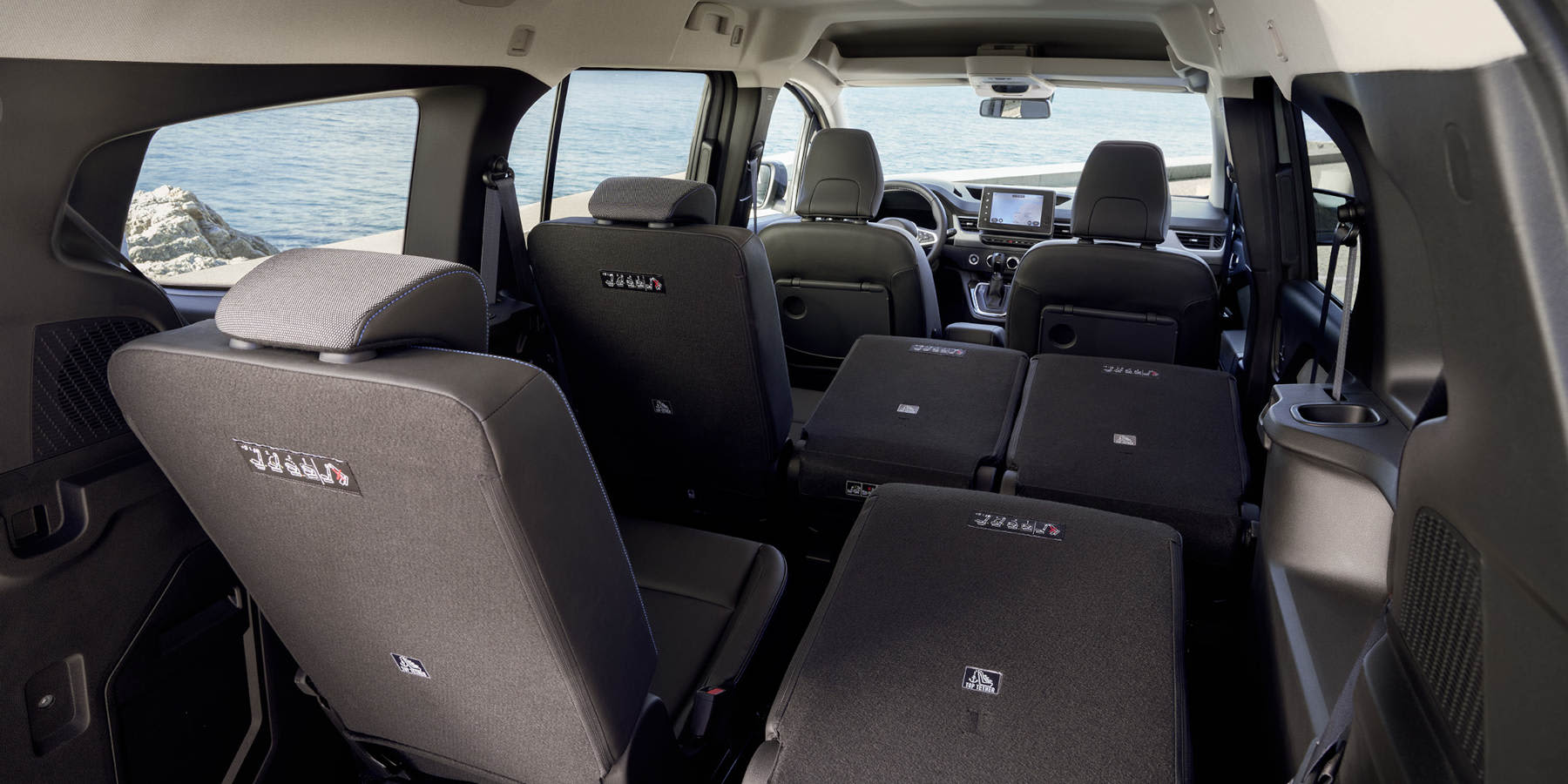Nissan Townstar EV Innenram umgeklappe Sitze