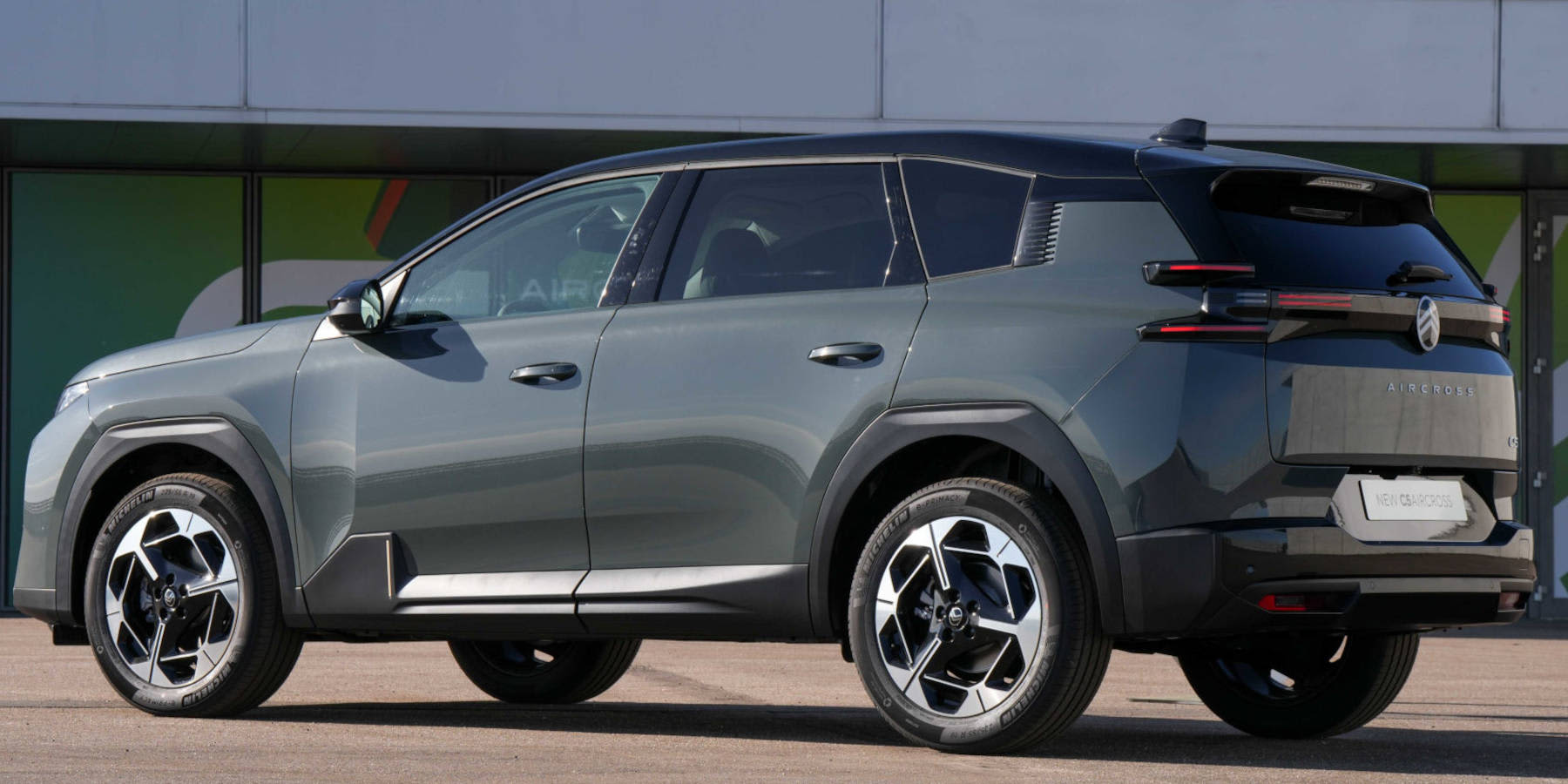 Citroen C5 Aircross Seitenansicht von hinten