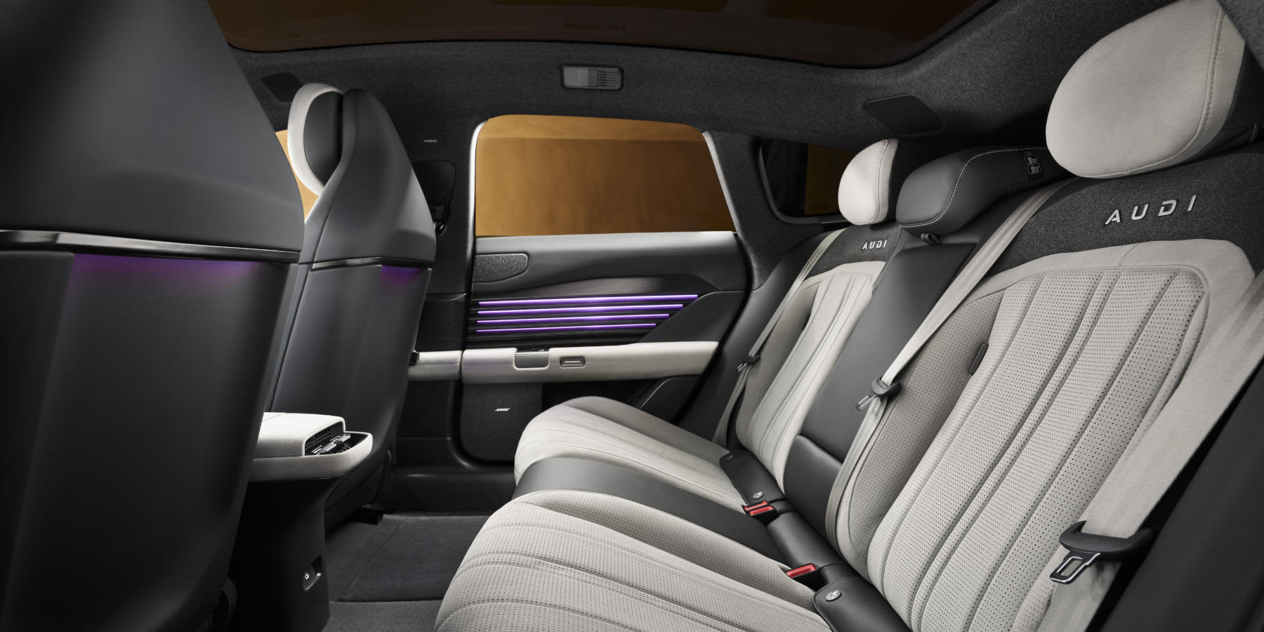 AUDI E5 Sportback Innenraum Rückbank Sitze