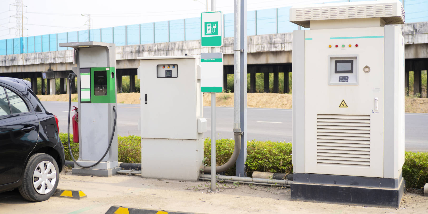 E-Auto am Laden