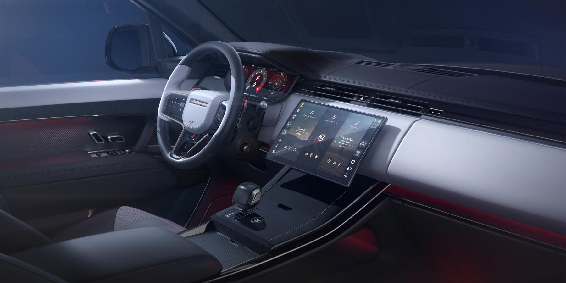 Range Rover Sport SV Carbon Innenraum Cockpit