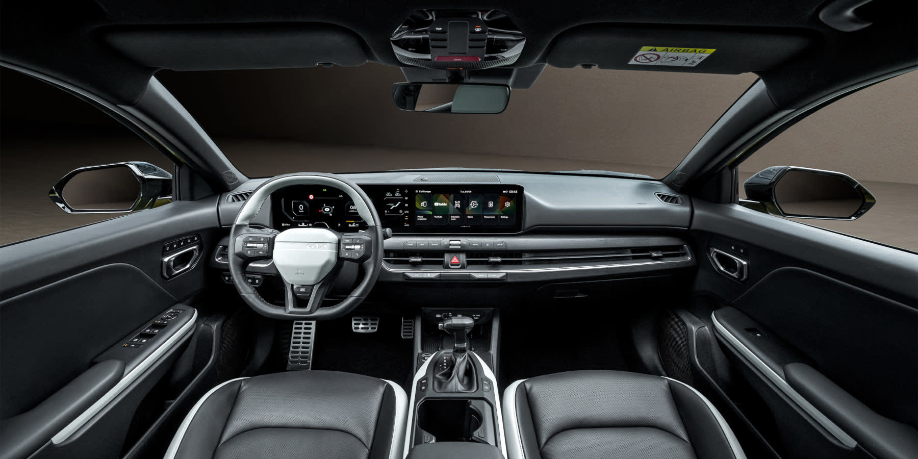 Kia K4 Innenraum Cockpit