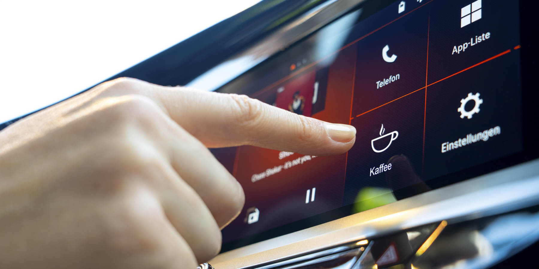 Opel Mokka Electric Coffee Display