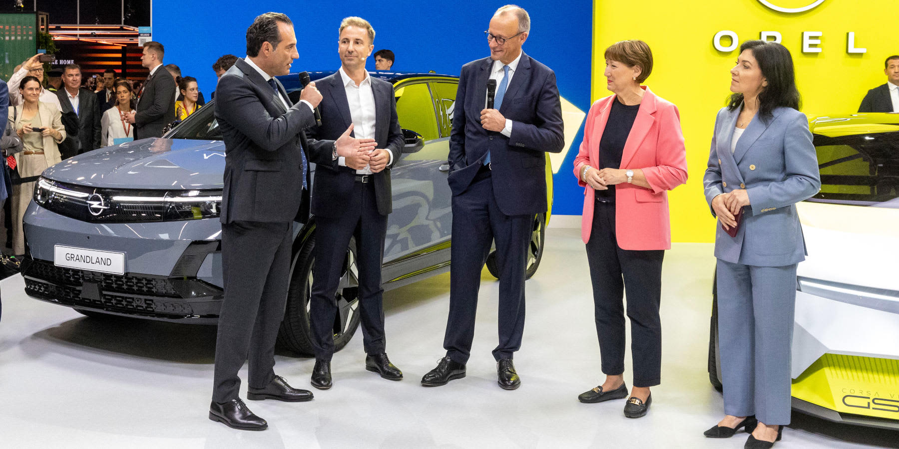 Opel Bundeskanzler Friedrich Merz IAA 2025