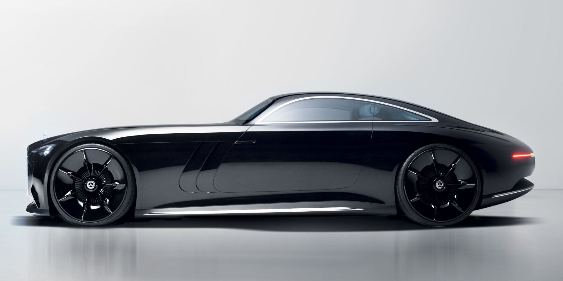 Mercedes-Benz Vision Iconic im Seitenprofil