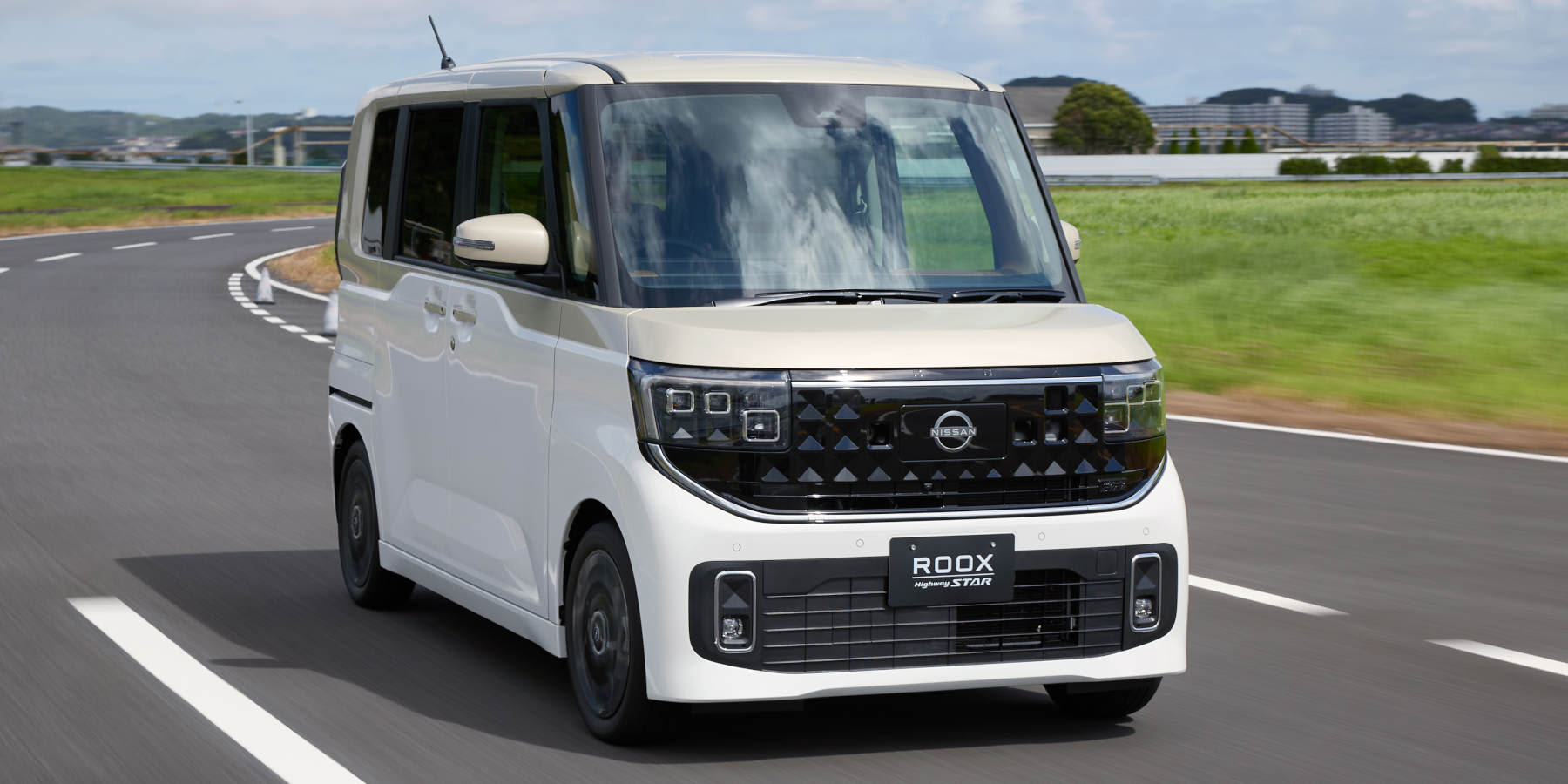Nissan Kei Car Front