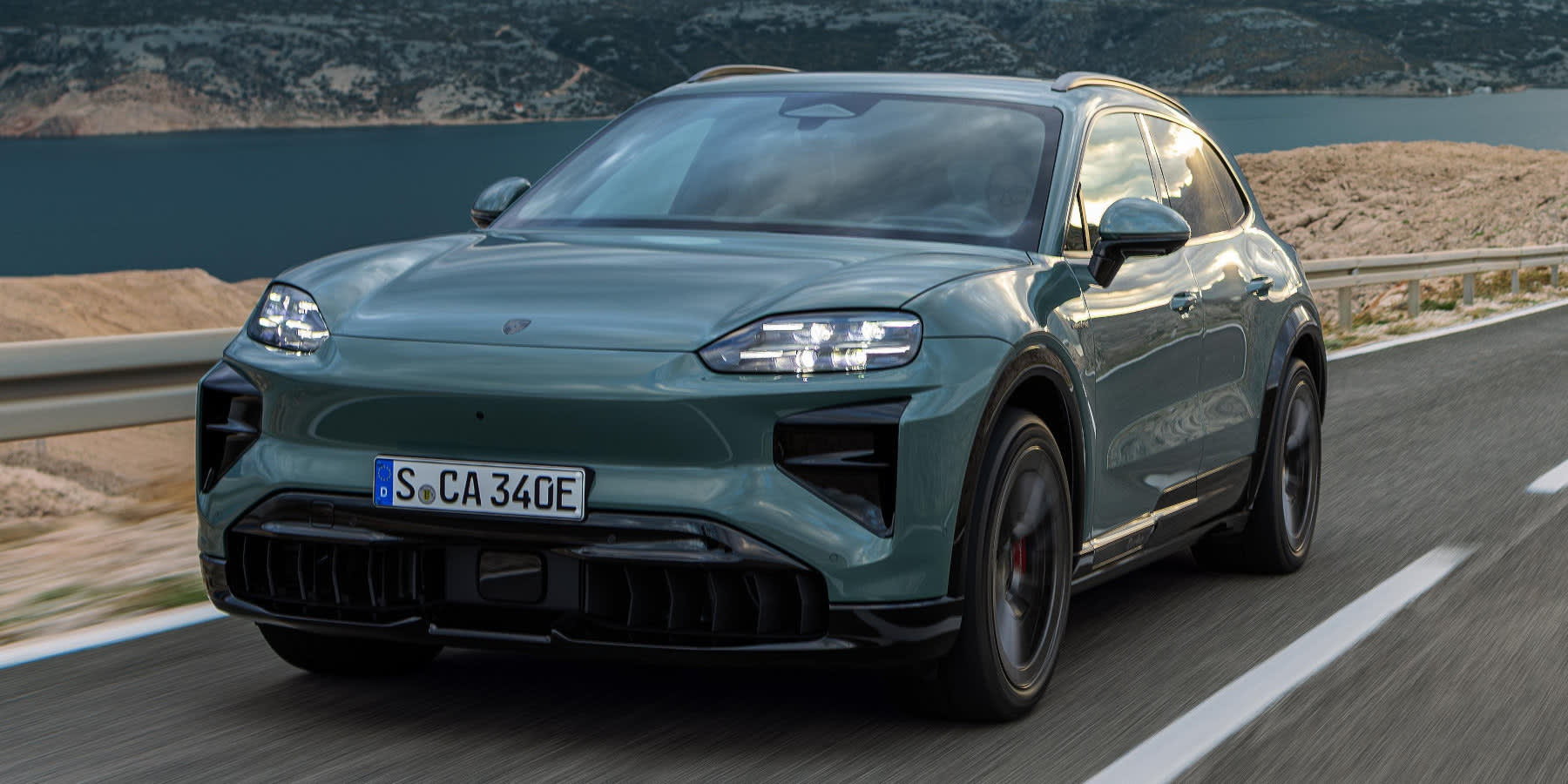 Porsche Cayenne Electric Front