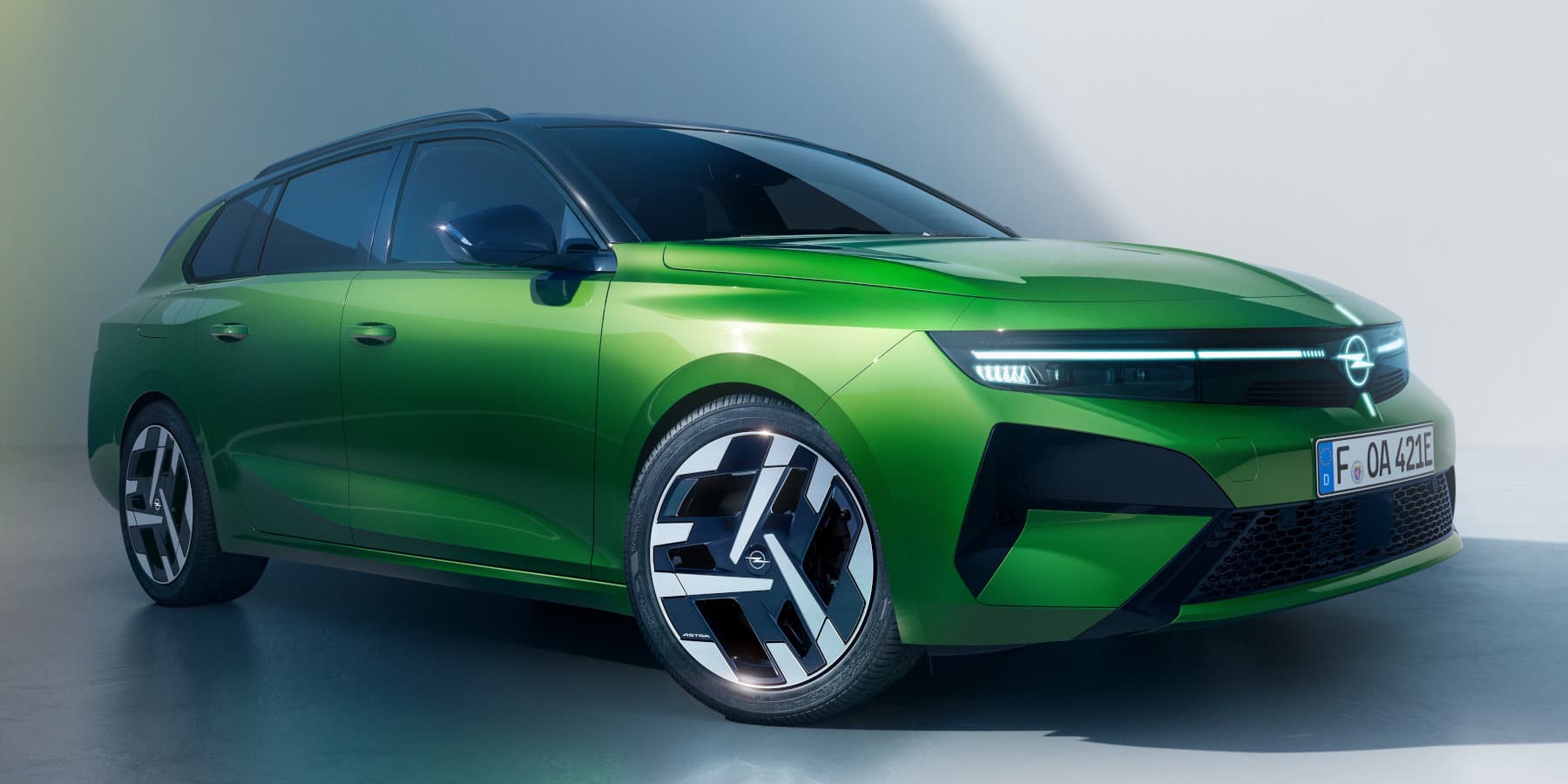 Opel Astra Sports Tourer 2026 Front