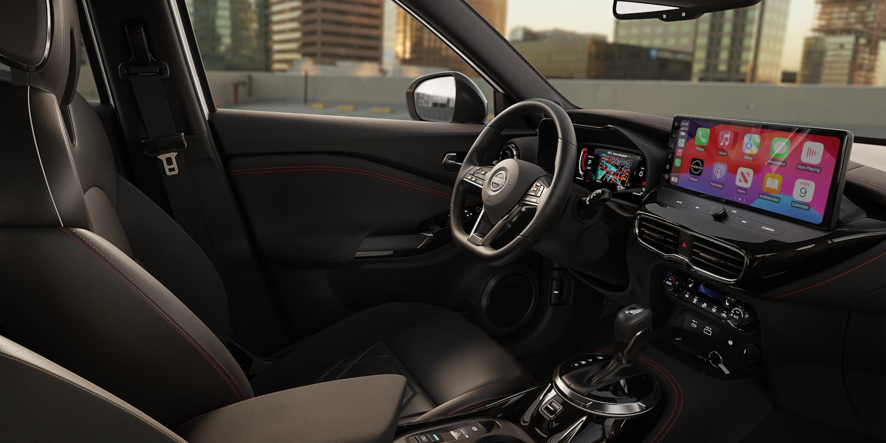 Nissan Juke Redline Edition Innenraum Cockpit Blick von der Beifahrerseite