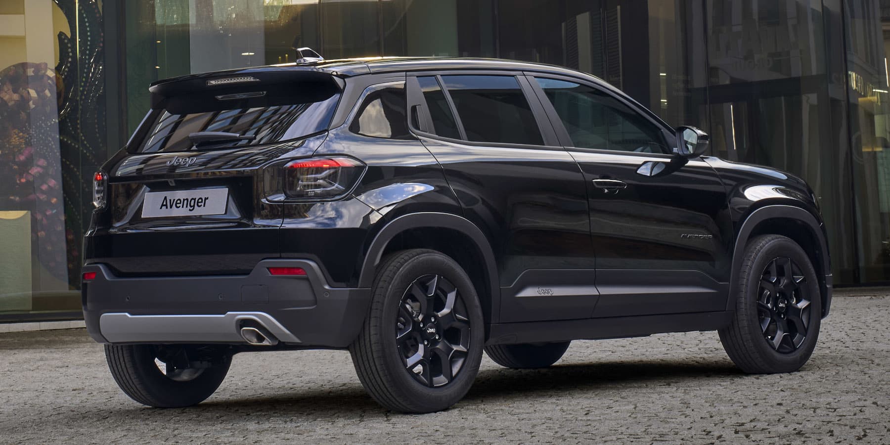 Jeep Avenger Black Edition Heck