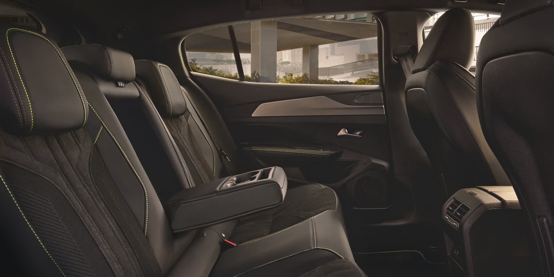 Peugeot 408 Facelift 2026 Innenraum Rückbank