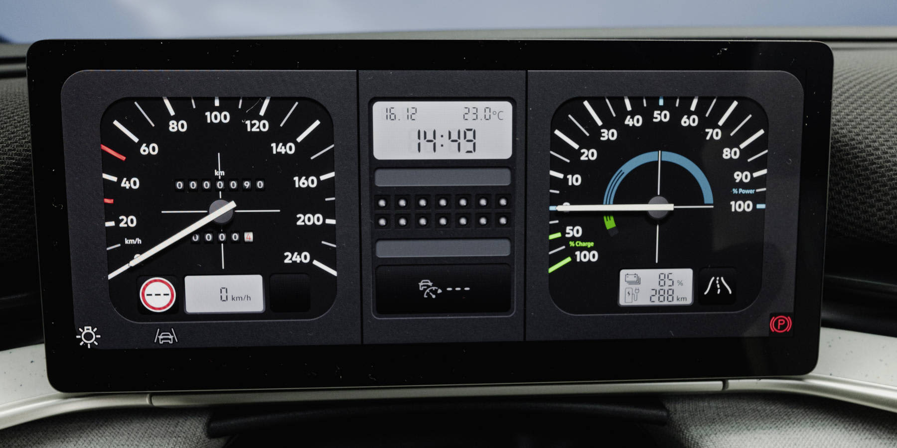 VW ID. Polo Cockpit Retro Design Nahaufnahme Display