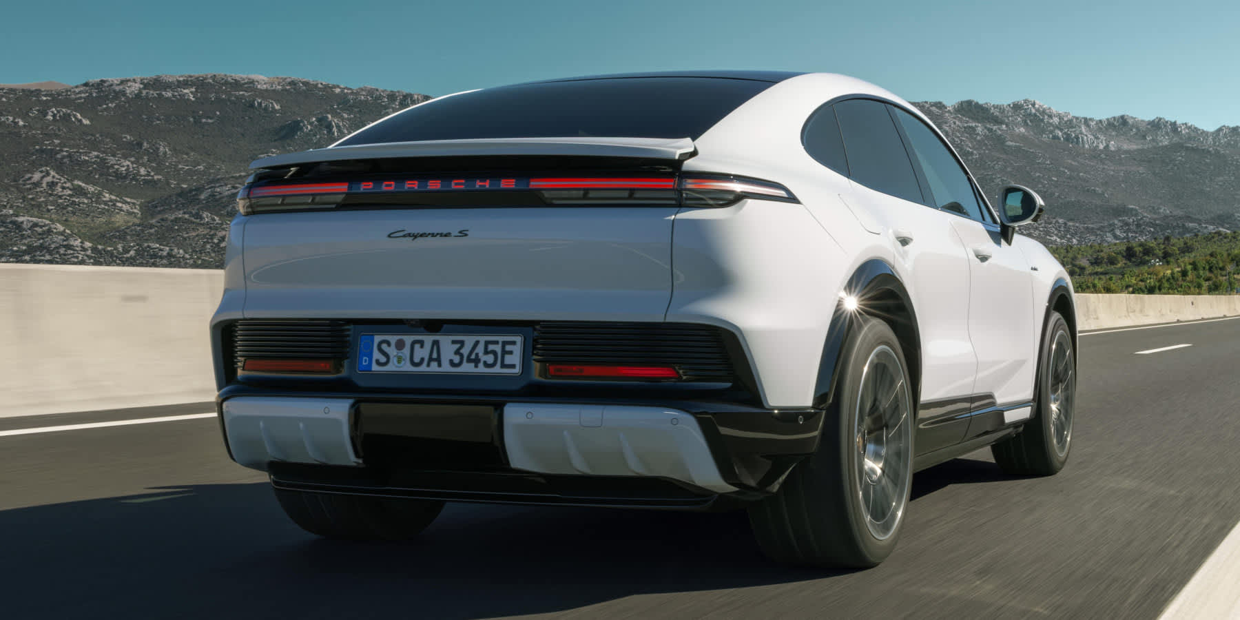 Porsche Cayenne Electric Heck